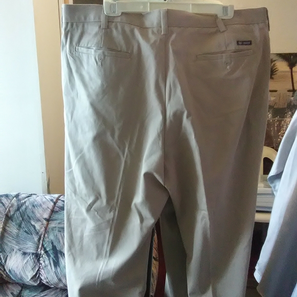 Men pants 2 for $10 - Picture 2 of 4